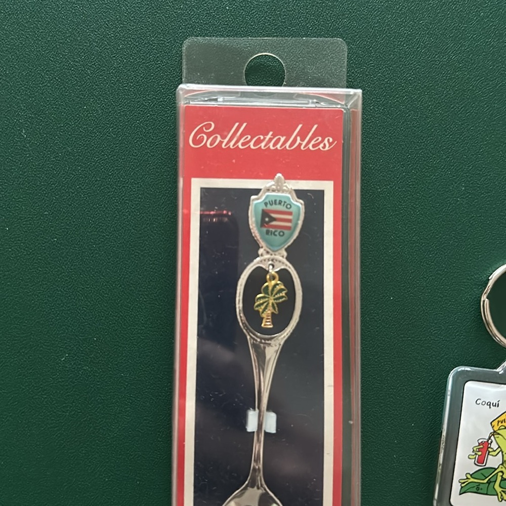 Puerto Rico Collectable Spoon with Keychain - Picture 5 of 5